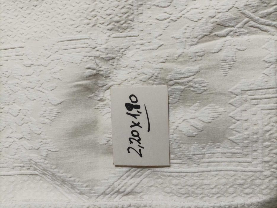 Colchas em estado novo