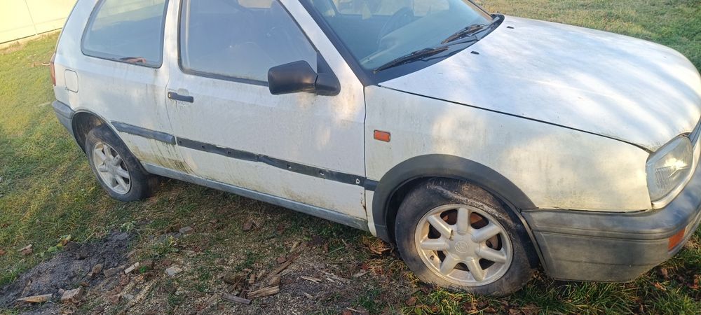 Продам гольфа на ходу