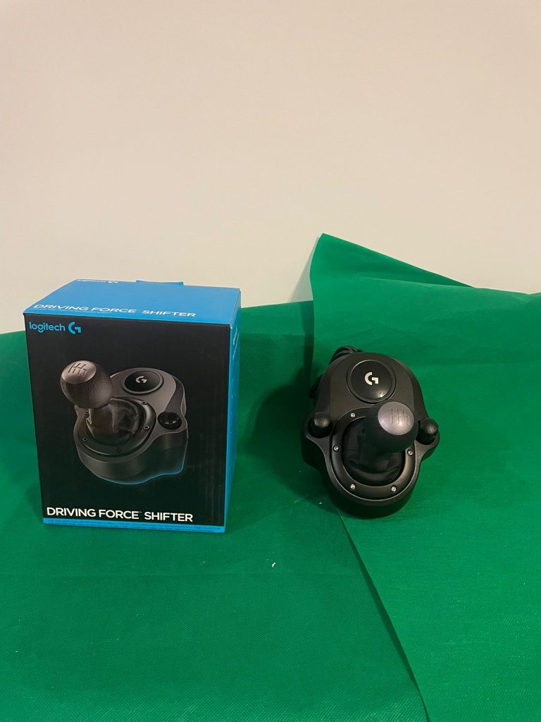 Logitech Shifter (3 anos garantia)