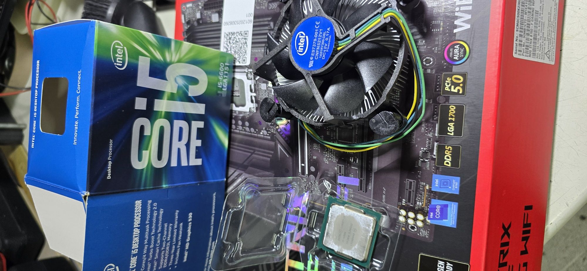 Processador i5  6600 
MSI z170a gaming pro
+
Proc
