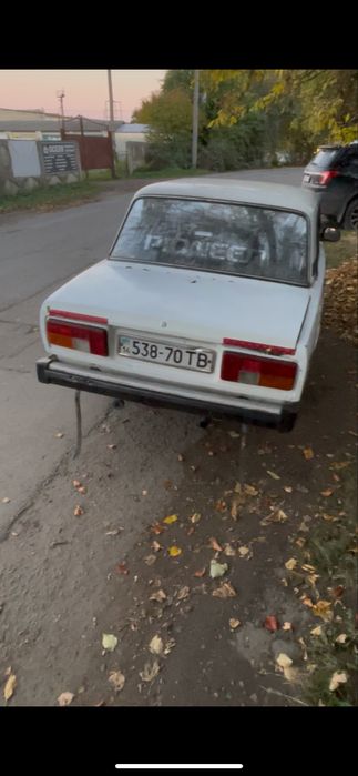 Продам ваз 2105 в нормальному стані може бути обмін на мотоцикл