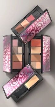 Пудра розсипна і  компактна ,футляр Мері Кей Мери Кей Mary Kay