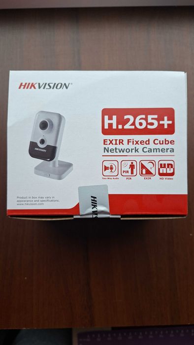 Відеокамера Hikvision 2MP аудіо/мікрофон