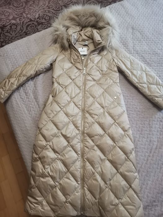 Пуховик, пальто Liu Jo, Італія