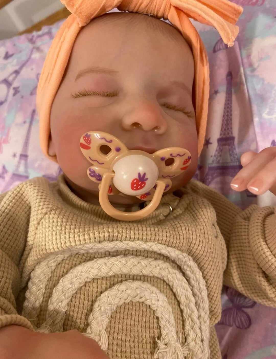 Realistyczna lalka typu Reborn śpiący bobas jak żywa prezent