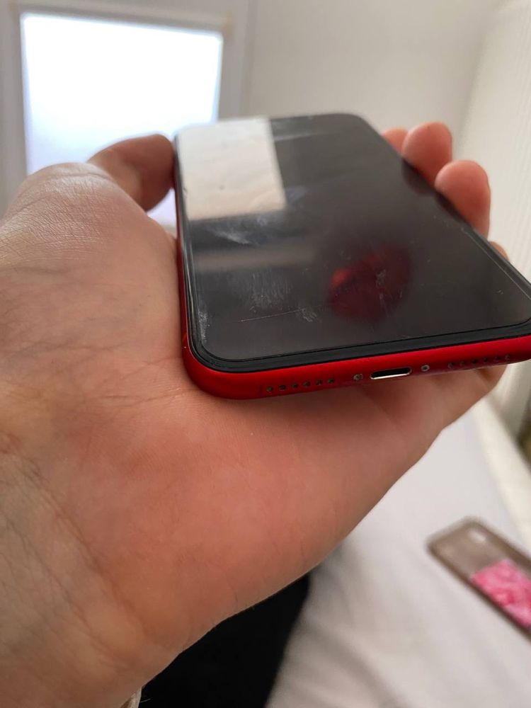 iPhone XR | Red 64GB