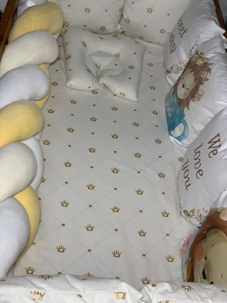 Набор в детскую кроватку