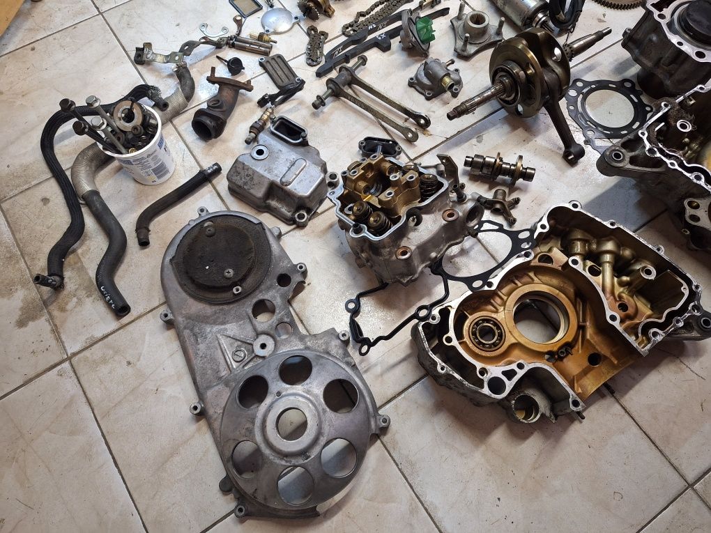 Suzuki burgman 400 silnik k429 i k415 części wał cylinder kapa głowica