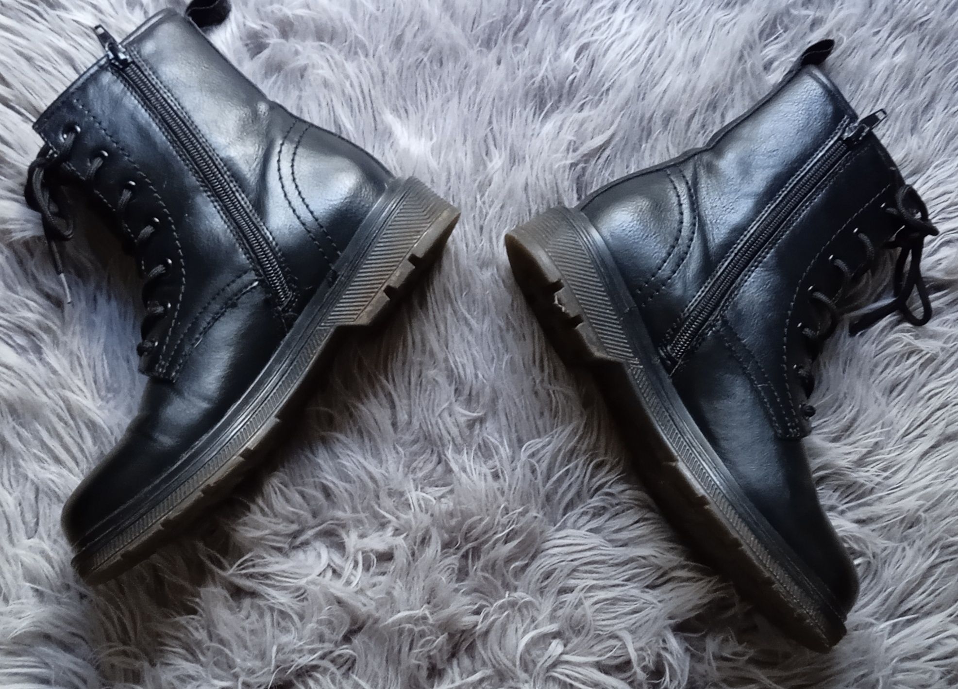 Buty trzewiki glany CATWALK czarne rozm.36