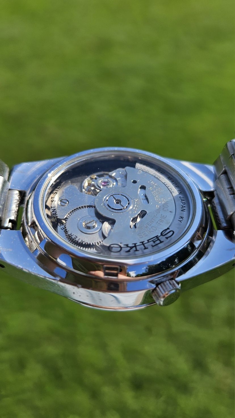 SNK559J1, Biała Tarcza, Automatyczny, Open Caseback