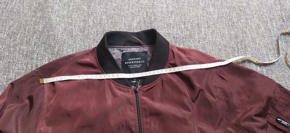 Bordowa kurtka Reserved