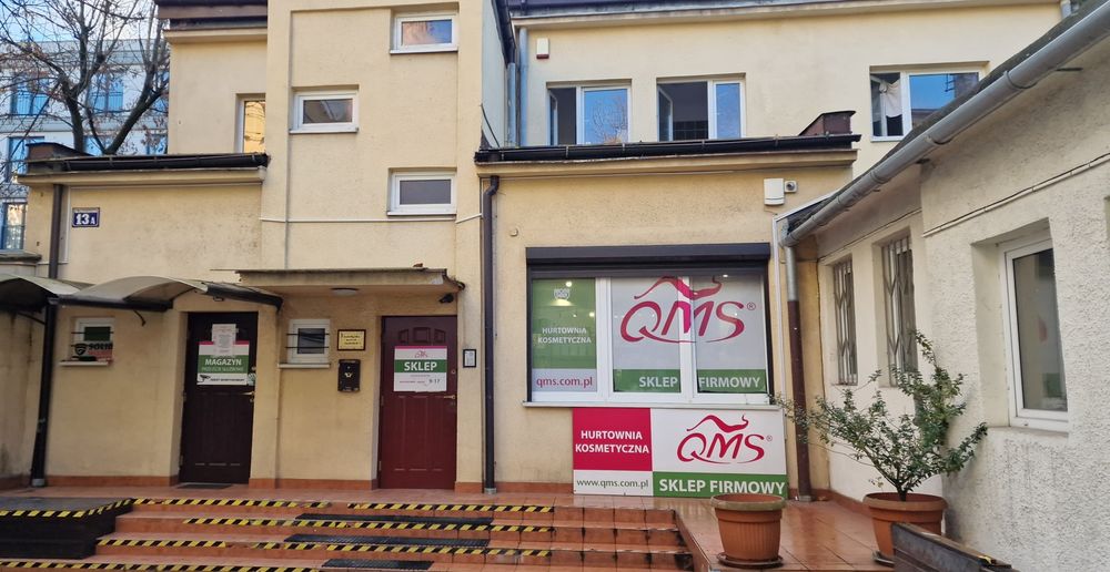 Do wynajęcia lokal ok.100m2 k. Ronda Grzegórzeckiego  , na usługi, biu