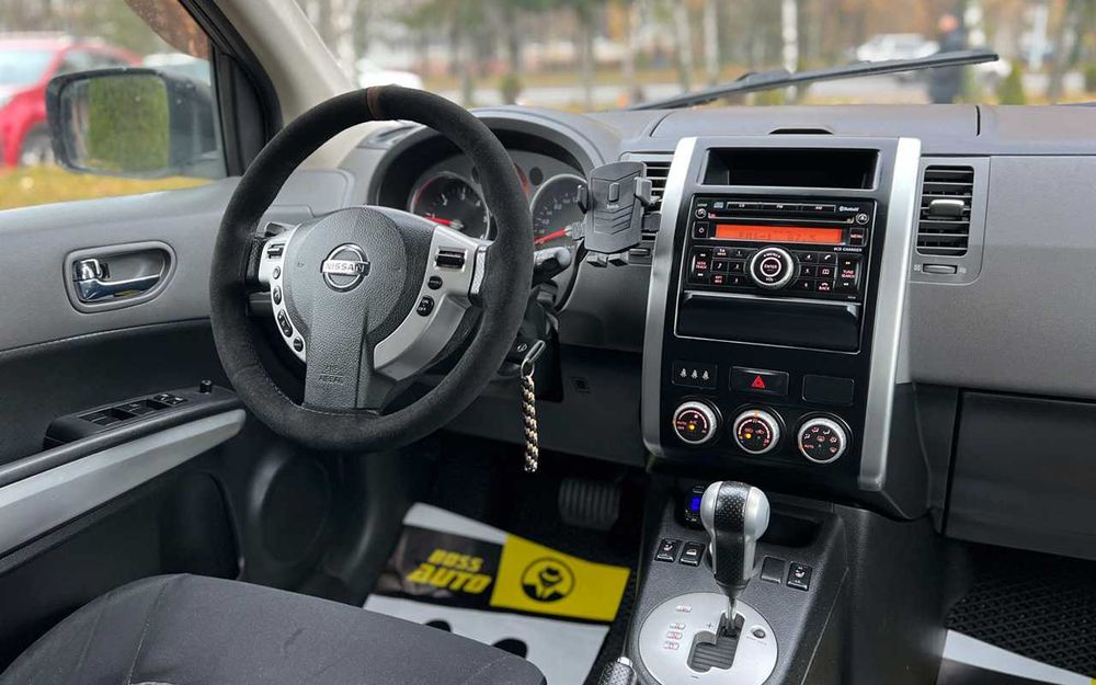 Nissan X-trail  2008