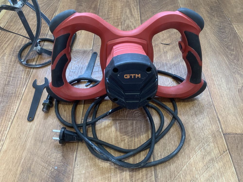 Миксер / Дрель-миксер GTM MX-100/1600EM