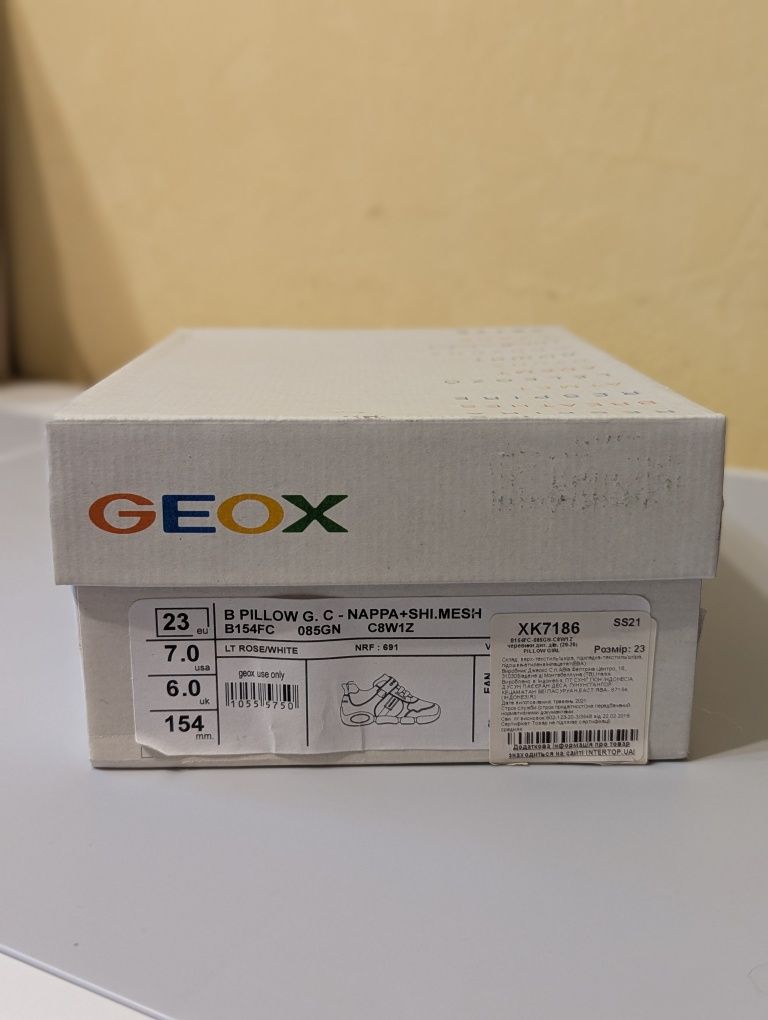 Кросівки Geox для дівчинки 23р