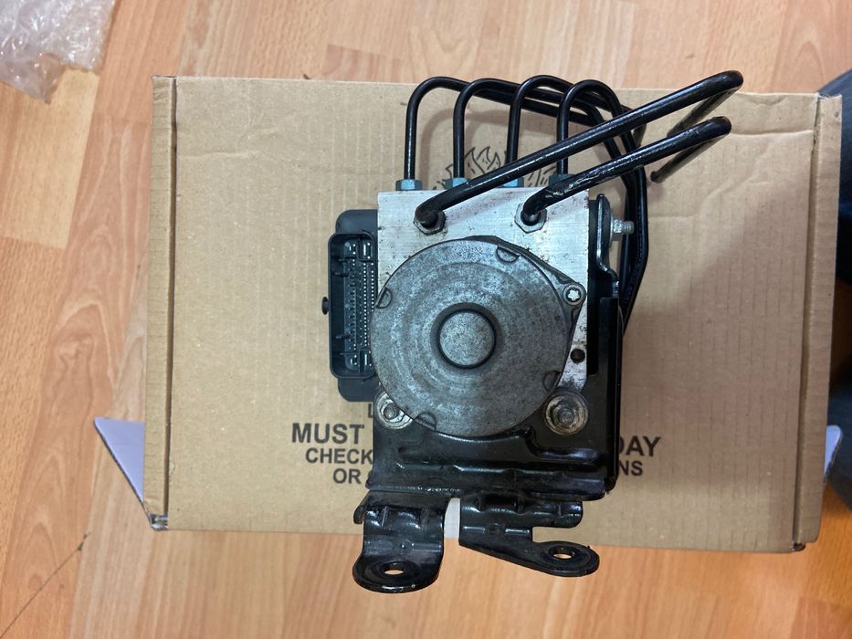 Bomba ABS Mercedes A180/A200 W176 A0094.316412