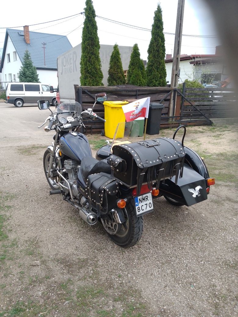 Kawasaki Vulkan 500 z wózkiem