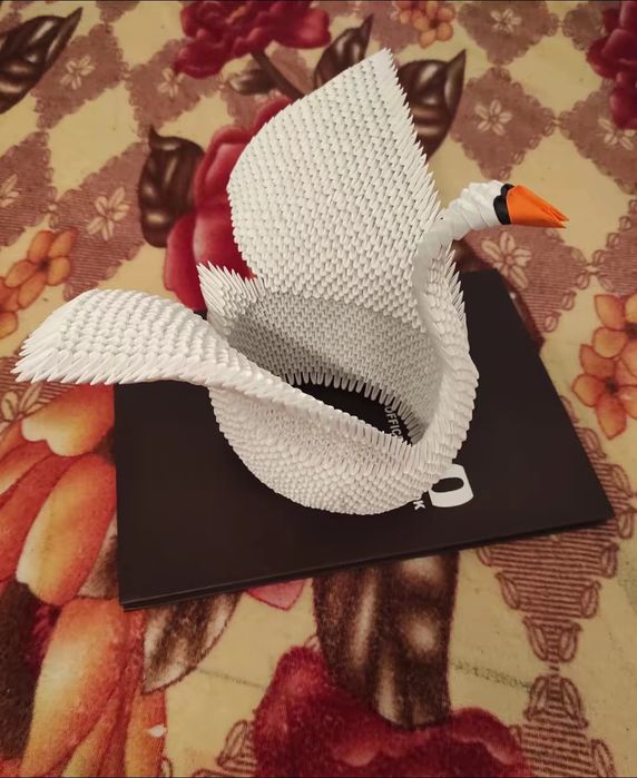 Орігамі Лебідь , лотос , пінгвін