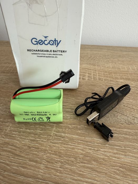 Akumulator Gecoty 4.8V 2400mAh Ni-MH + ładowarka USB