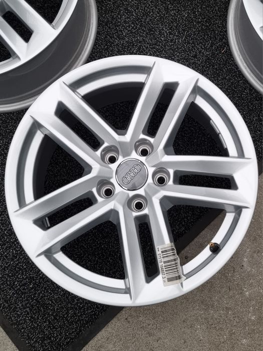 NOWE Felgi Alu 17" Audi A4 B9 B8 B7 B6 A6 C7 C6 Q5 5x112 Oryginalne