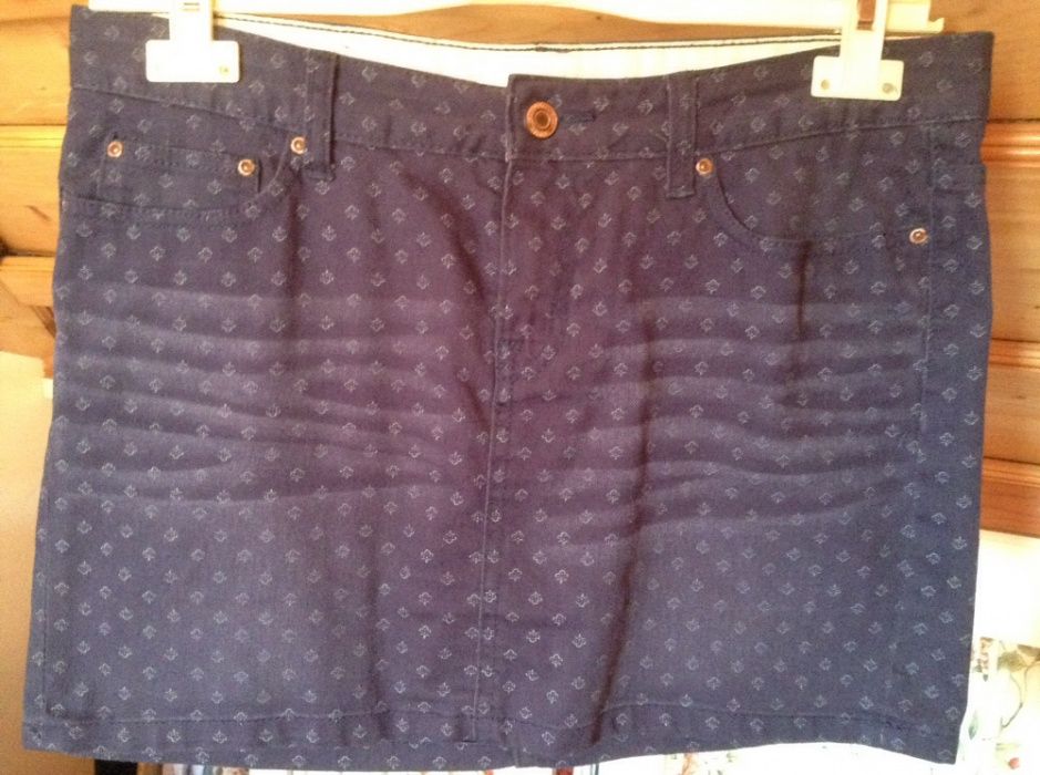 Saia H&M tamanho 38/40