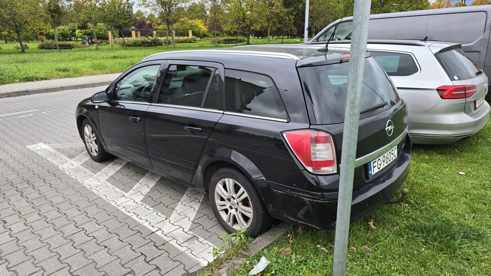 Opel Astra H 1.9 CDTI