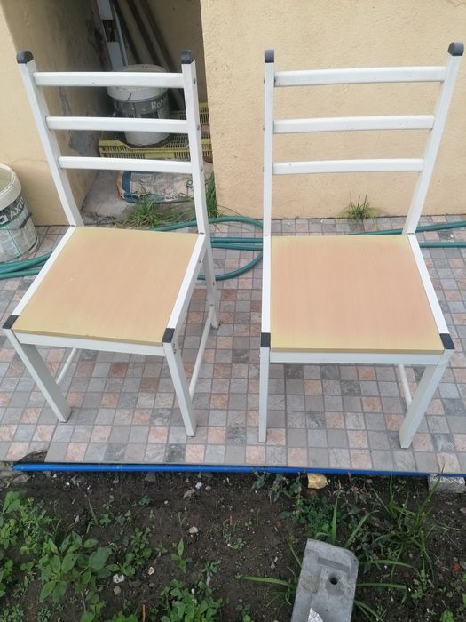 Mesa de cozinha e 4 cadeiras