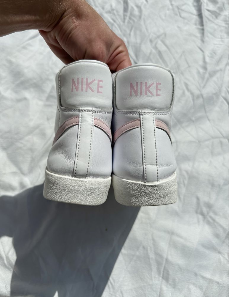 Оригінальні чоловічі кросівки Nike Blazer Mid 77 SB 45 розмір 29 см