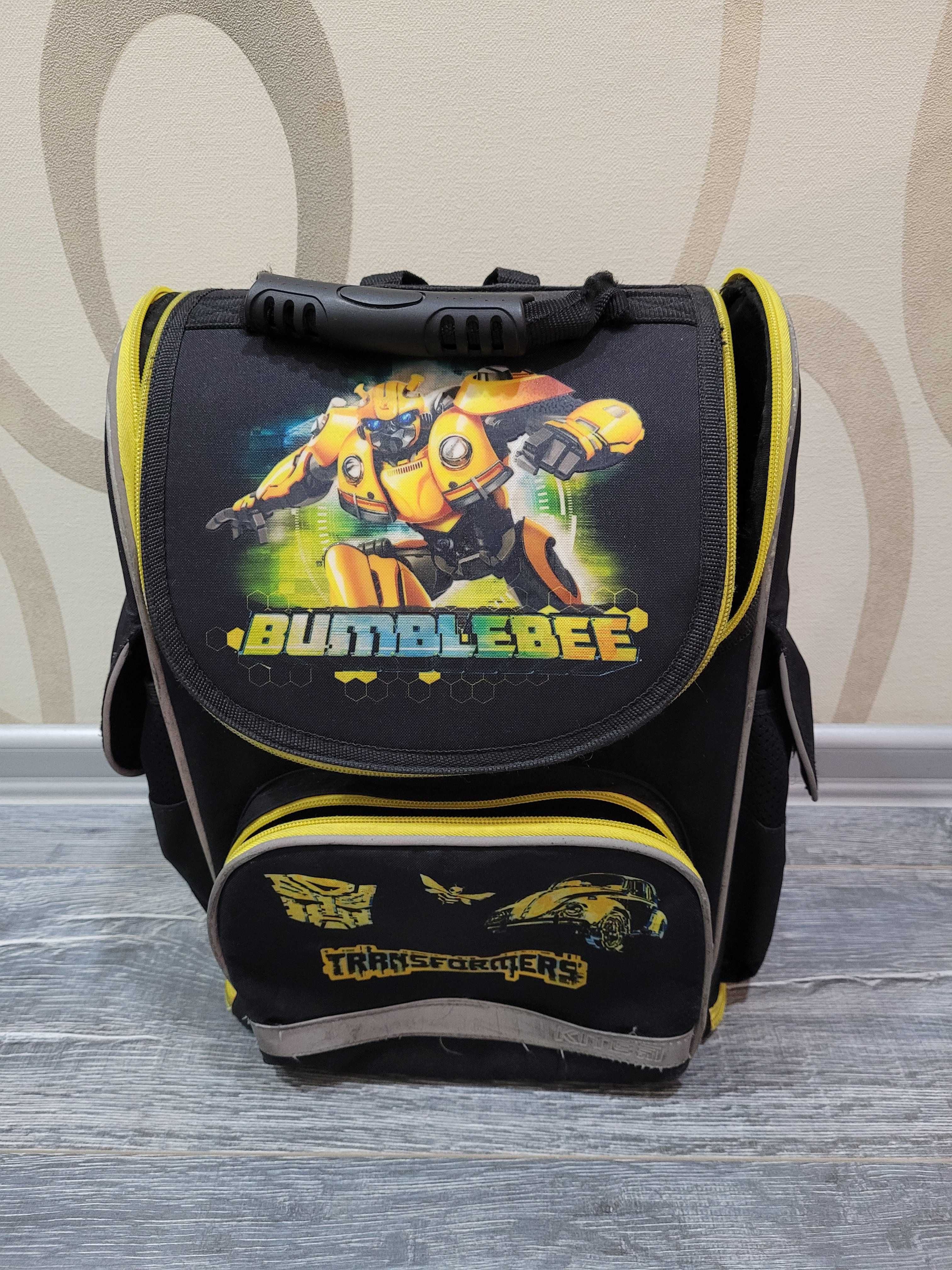 Рюкзак для мальчика Kite Bumblebee начальная школа