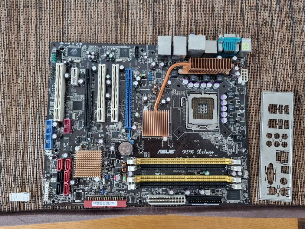 Motherboard ASUS P5B DELUXE 775/771