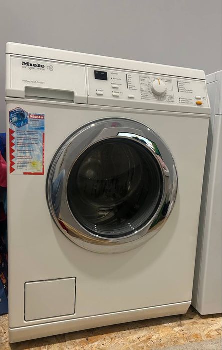 Пральна машина MIELE