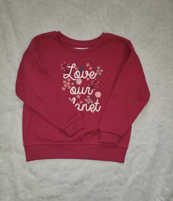 Дитячі кардигани, худі, кофти та світшоти на дівчинку.