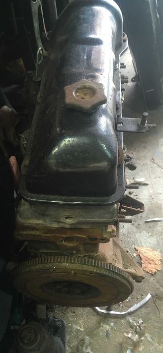 двигун ваз 2101                    .