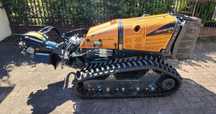 Robot gąsienicowy Energreen RoboFIFTI RS zestaw mulczer frez do pni