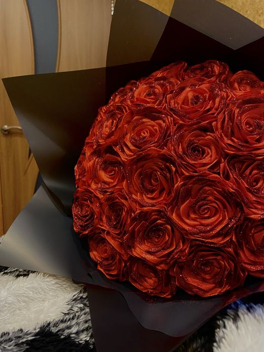 Розы из лент атласных (белых,красных,синих,розовых,сиреневых…)