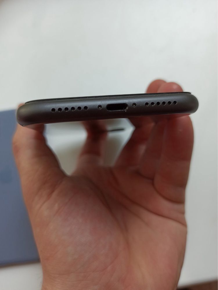 iPhone11 з гарантією