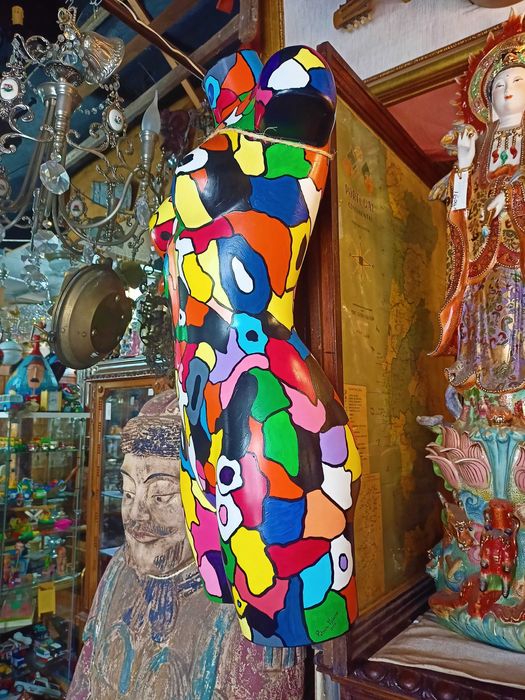 Manequim Pintado Mão Patrícia Medeiros