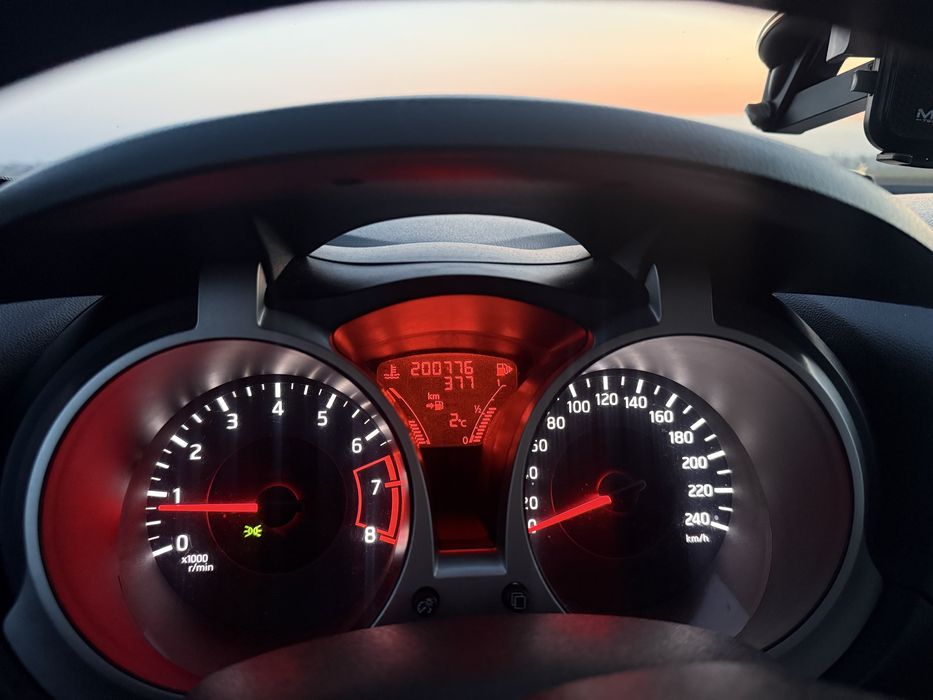 Nissan Juke 2011 • 1.6 benzyna 117 KM • Biały • Zadbany