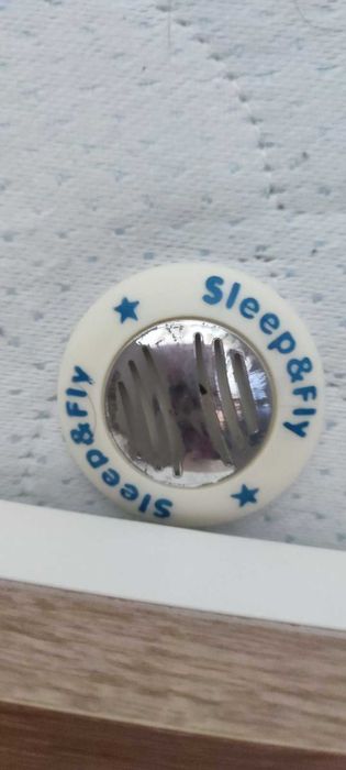 Ліжко JYSK з ламелями 140х200  (Ліжко двохспальна) + матрац б/У