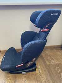 Maxi Cosi авто крісло на 15-36 кг