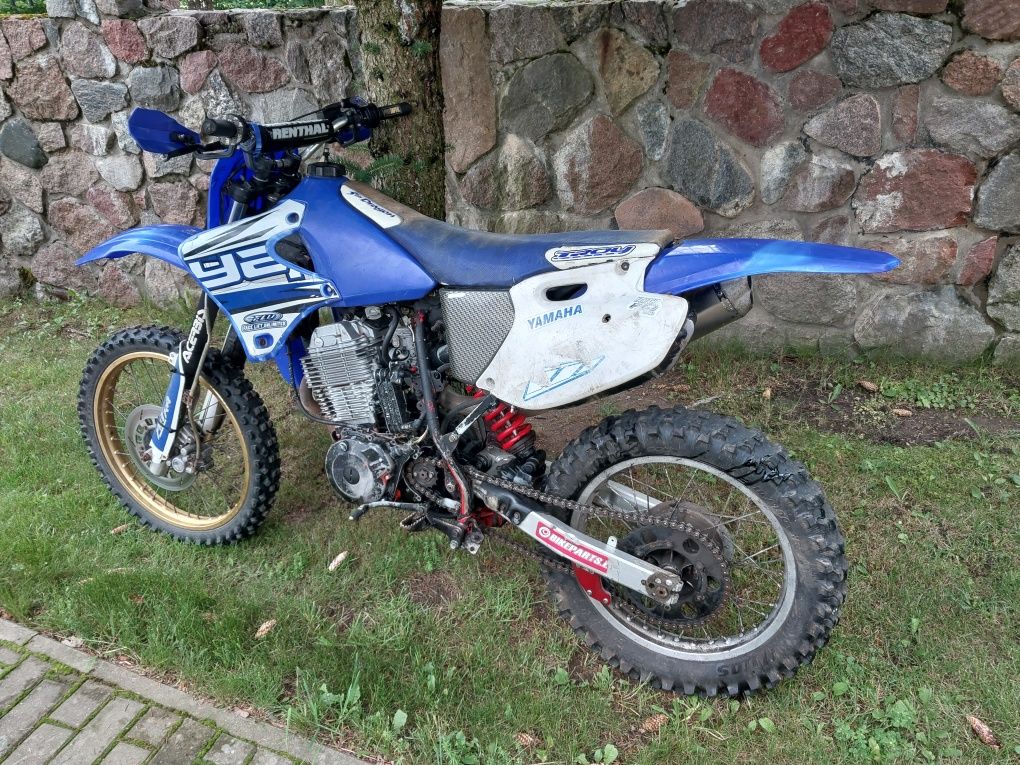Cross Yamaha xt 600