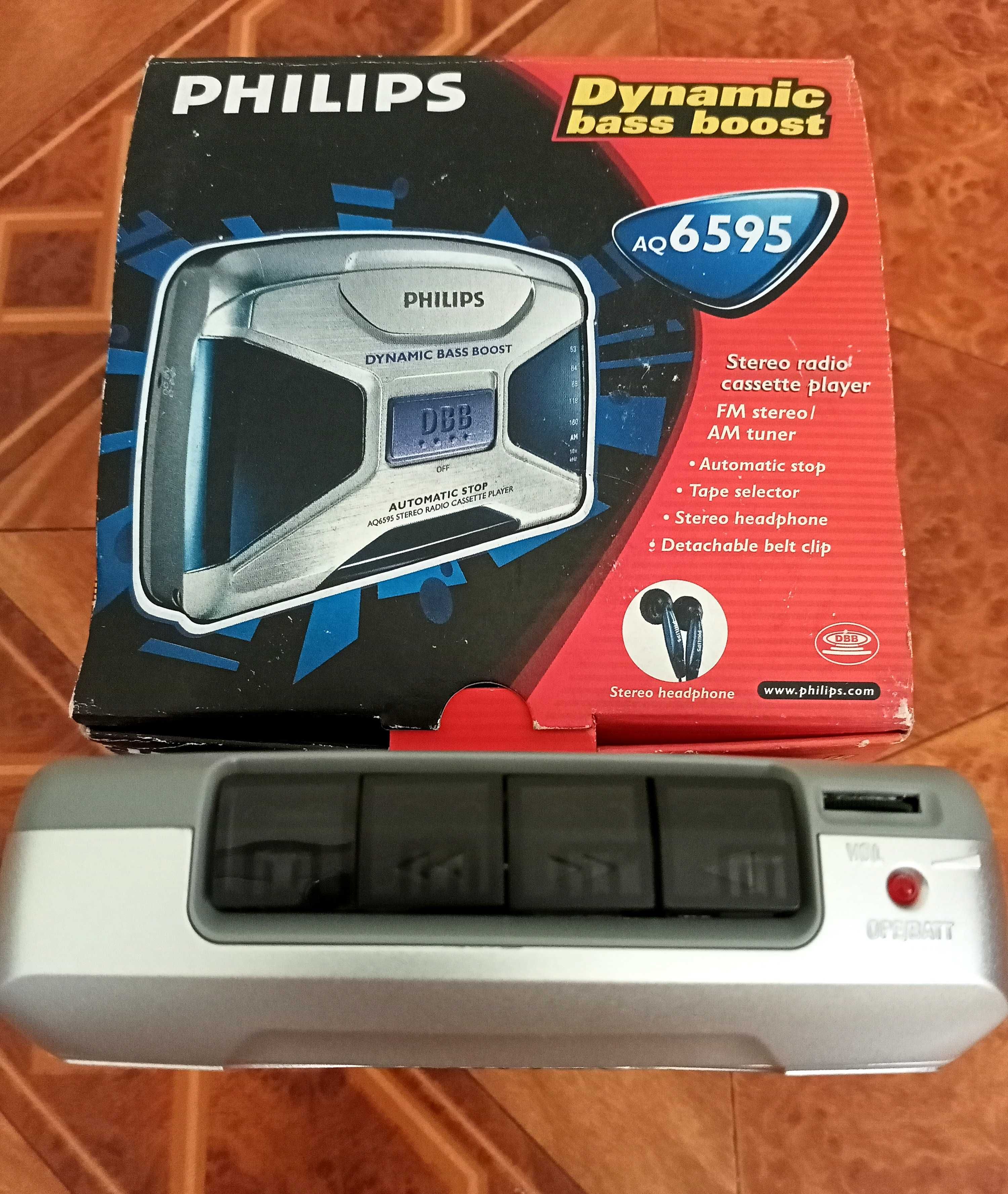 Кассетный аудиоплеер Philips Walkman AQ-6595.