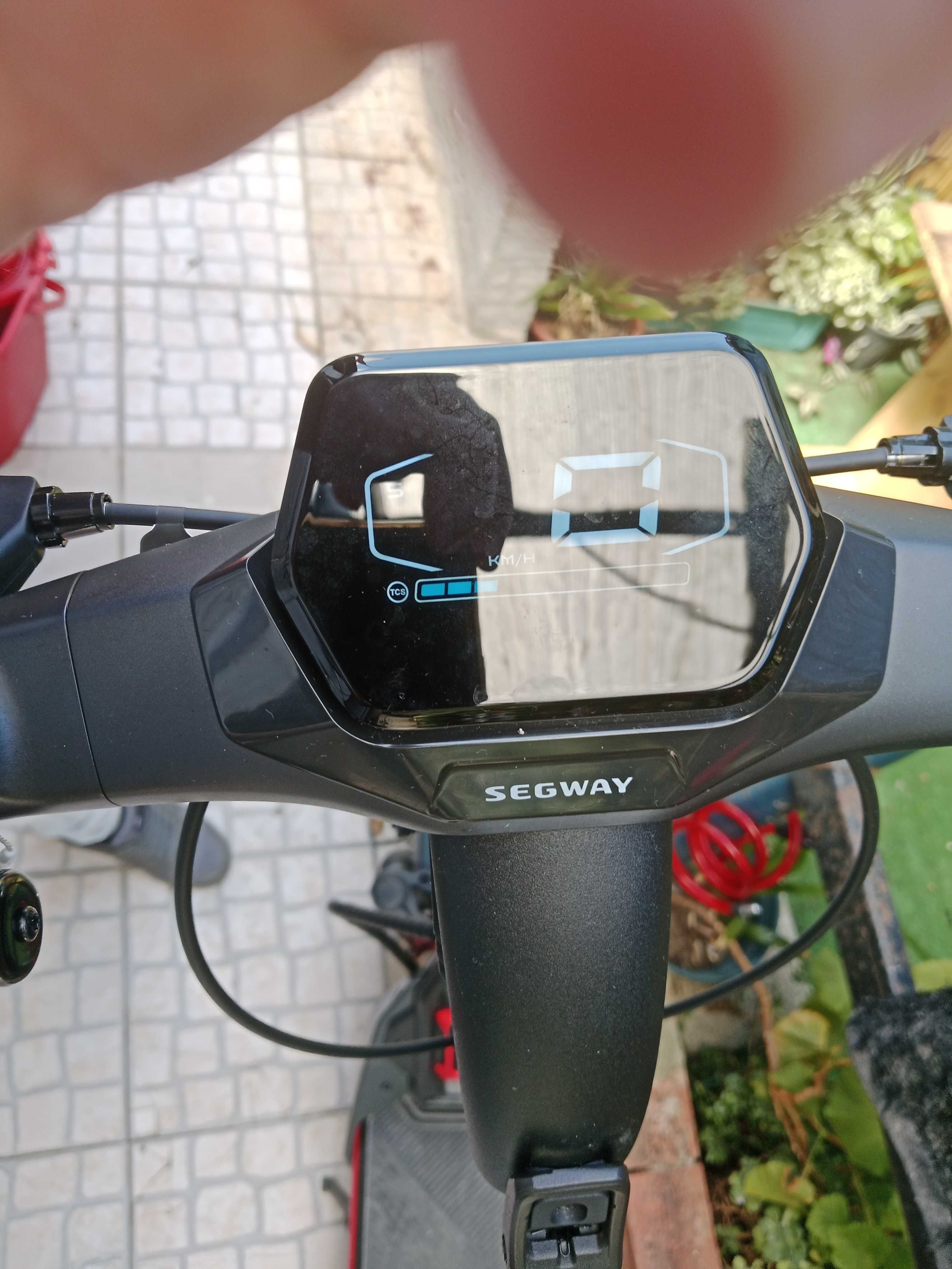 Trotinete segway zt 3 pro