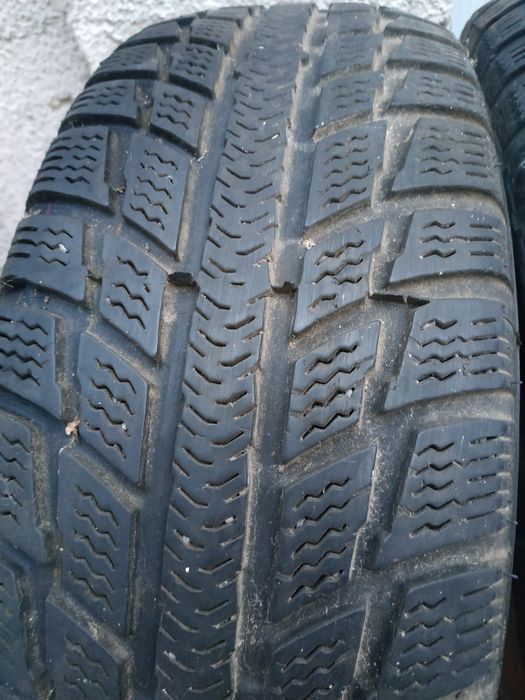 Зимові шини 185/65 R15 2шт