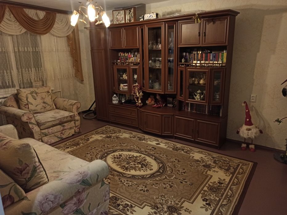 Продам 4 кімнатну квартиру