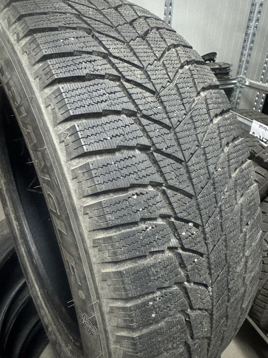 Зимові шини 225/55 R18