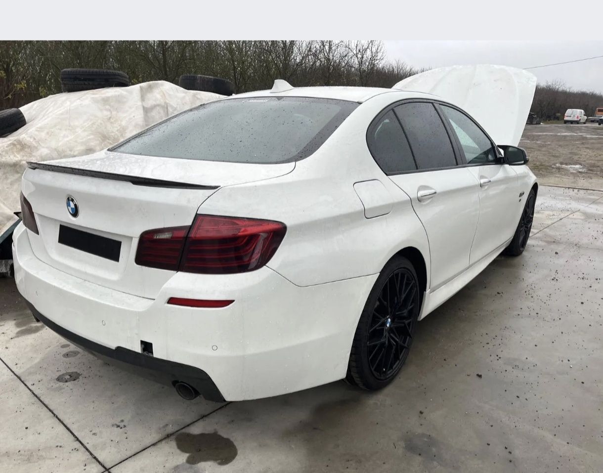 BMW F10 LCI polift m pakiet a300 alpinweiss maska zderzak drzwi klapa