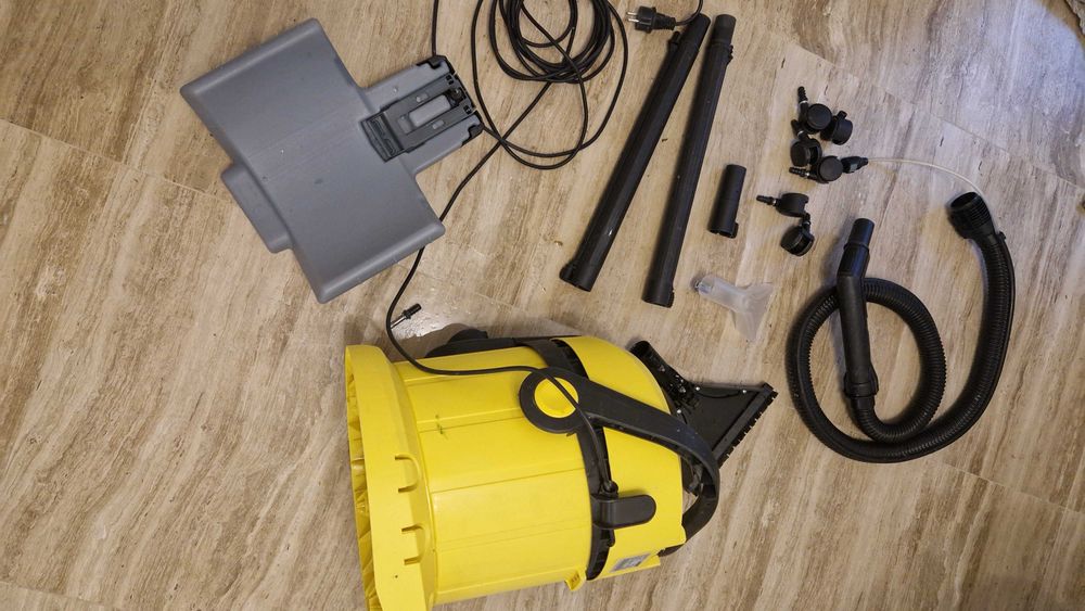 Karcher SE 4002 Миючий пилосос без фильтру. 5600 грн