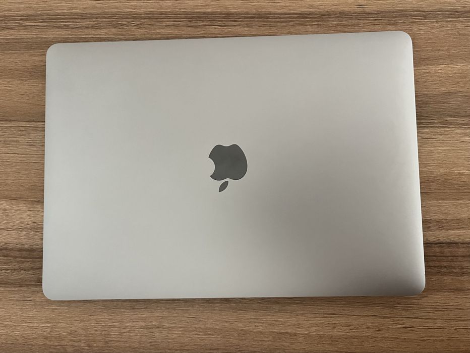Macbook Pro 2020 i5