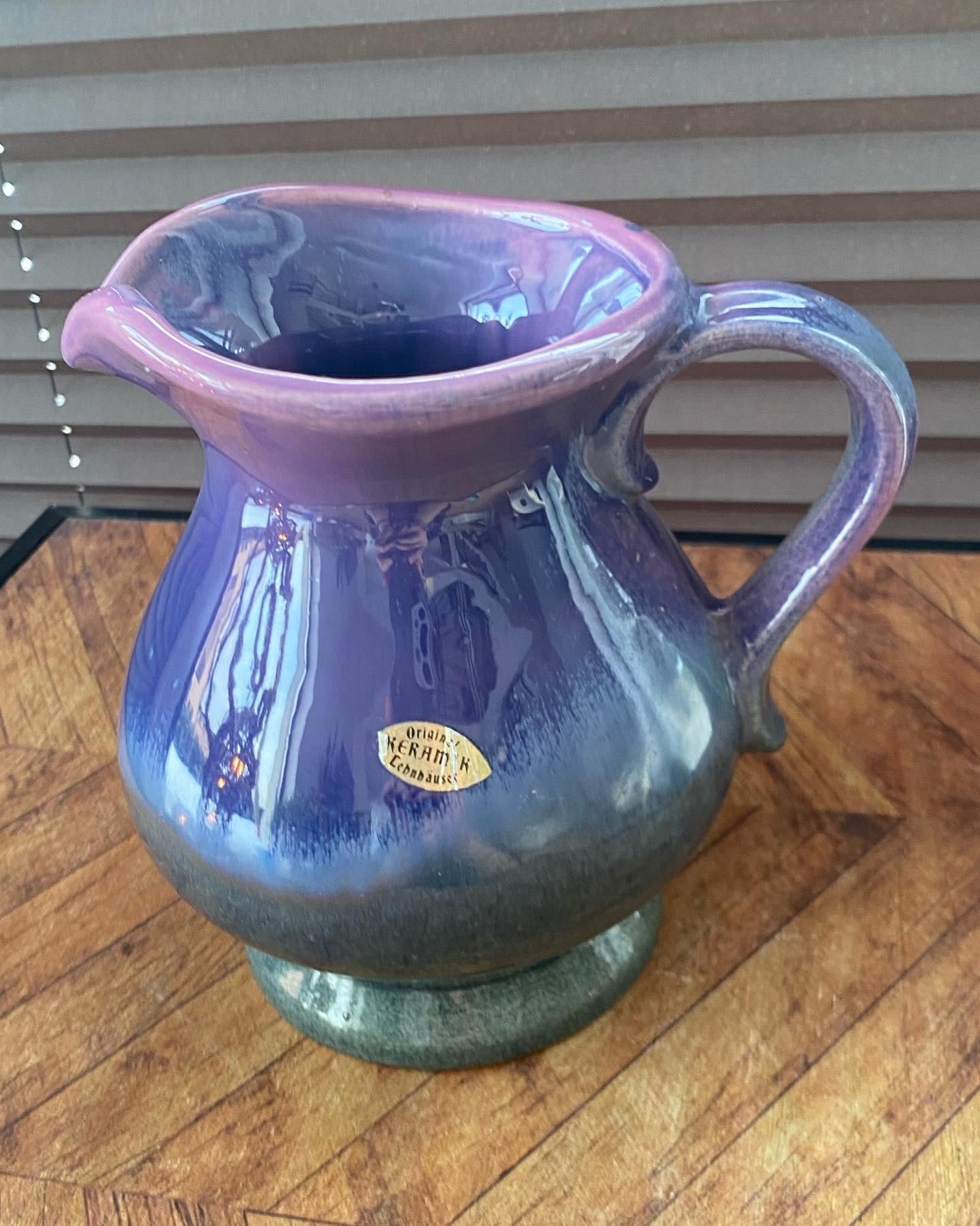 Dzbanek fioletowy ceramiczny miemcy